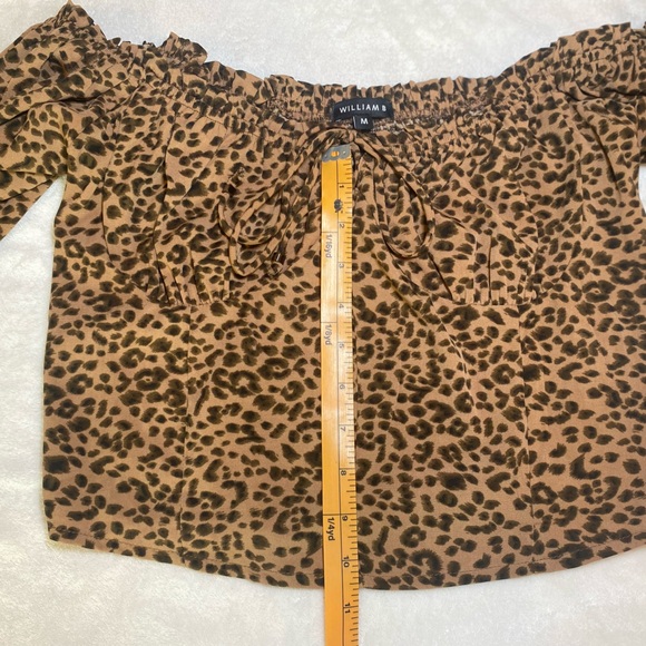 William B Cheetah Print Long Blouson Sleeve Ruched Back Crop Top Size Medium - Picture 11 of 12
